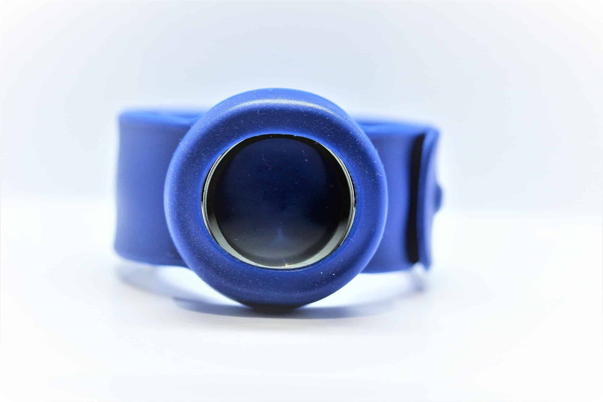 Bangle Slap & Snap Silicone Locket Band-Blue image 0